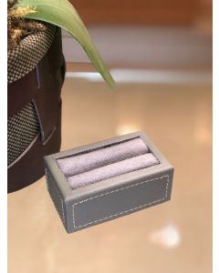 PORTA BRACELETE 10x6x4 - EXTERNO EM COURO VUOLO CHUMBO E INTERNO EM CAMURÇA BELUGA