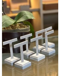 4 Porta Brincos em T e 3 Portas Brincos em L ( base em couro ) - 6x6x13 cm